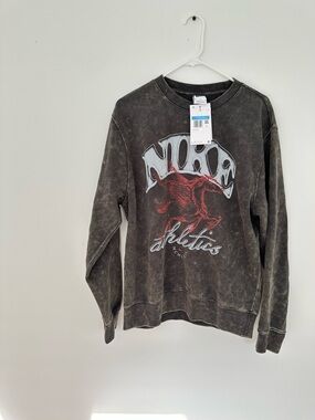 NWT Nike Sportswear Club Fleece Crew Anthracite Size M